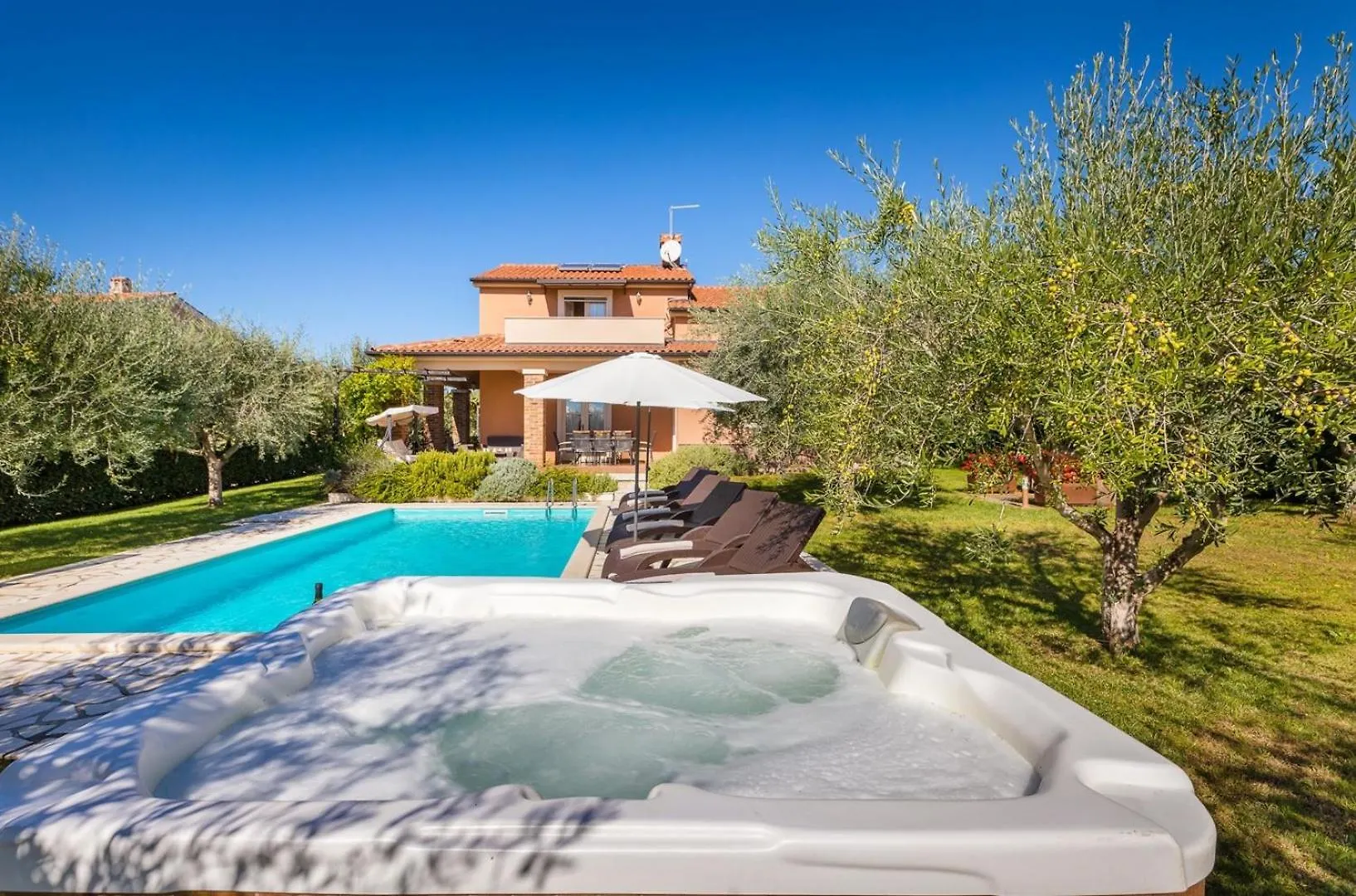 Villa Klara Kastelir Croatia
