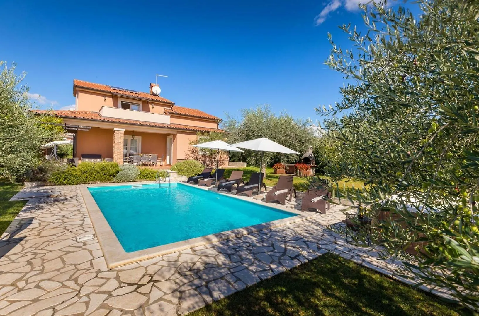 Villa Klara Kaštelir 0*,  Hırvatistan