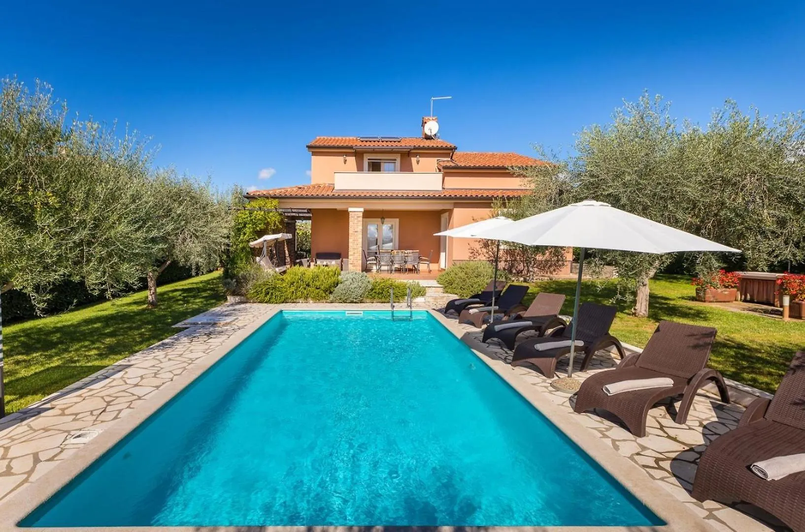 Villa Klara Kaštelir