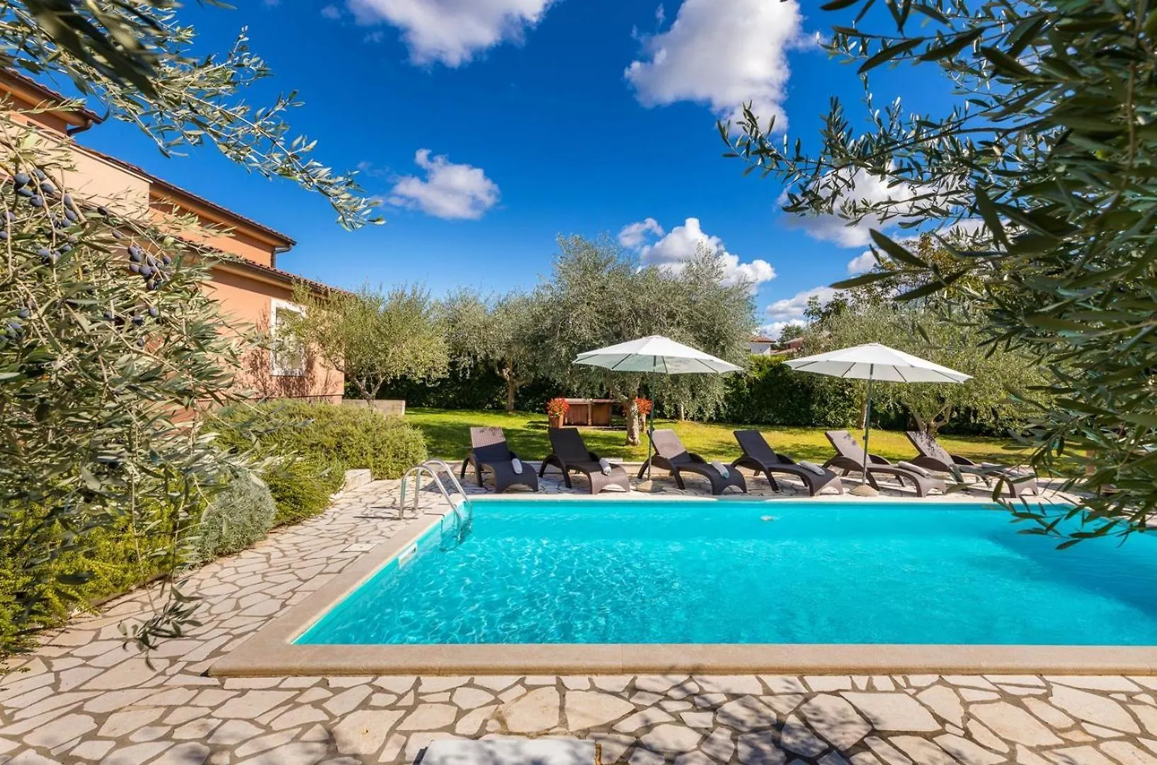 Villa Klara Kaštelir